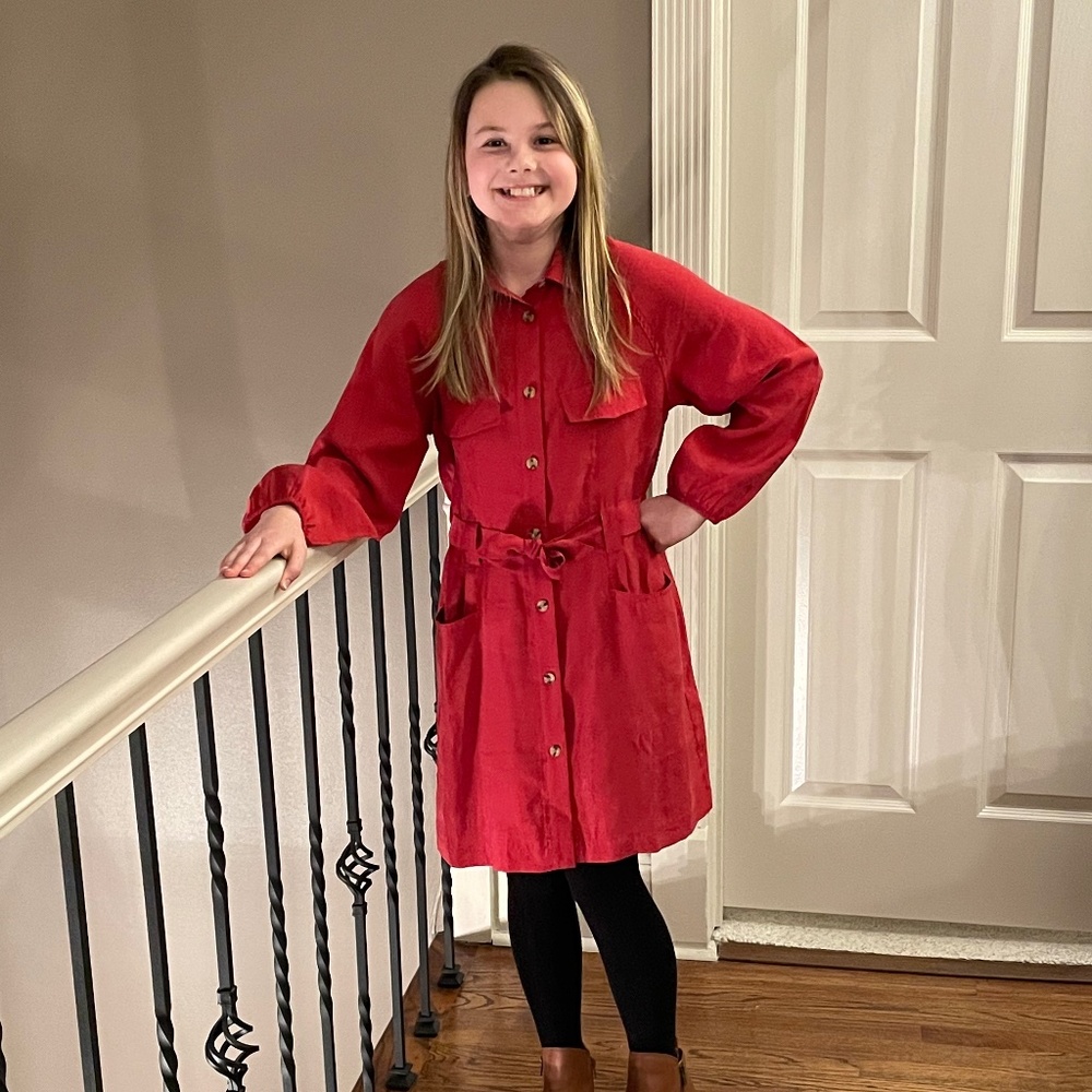 Brand New Authentic Zara Red Casual Dress with Pockets and Tie. Girls Size 11/12